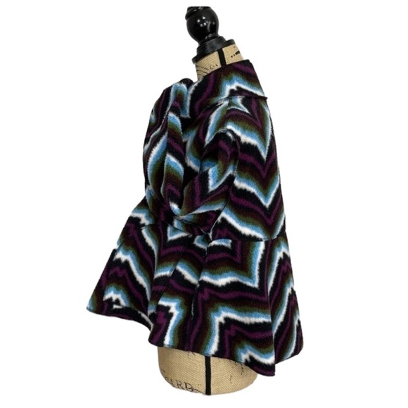 URBAN Outfitters Half Zip Aztec Cropped Sweater Size Medium - Picture 6 of 10